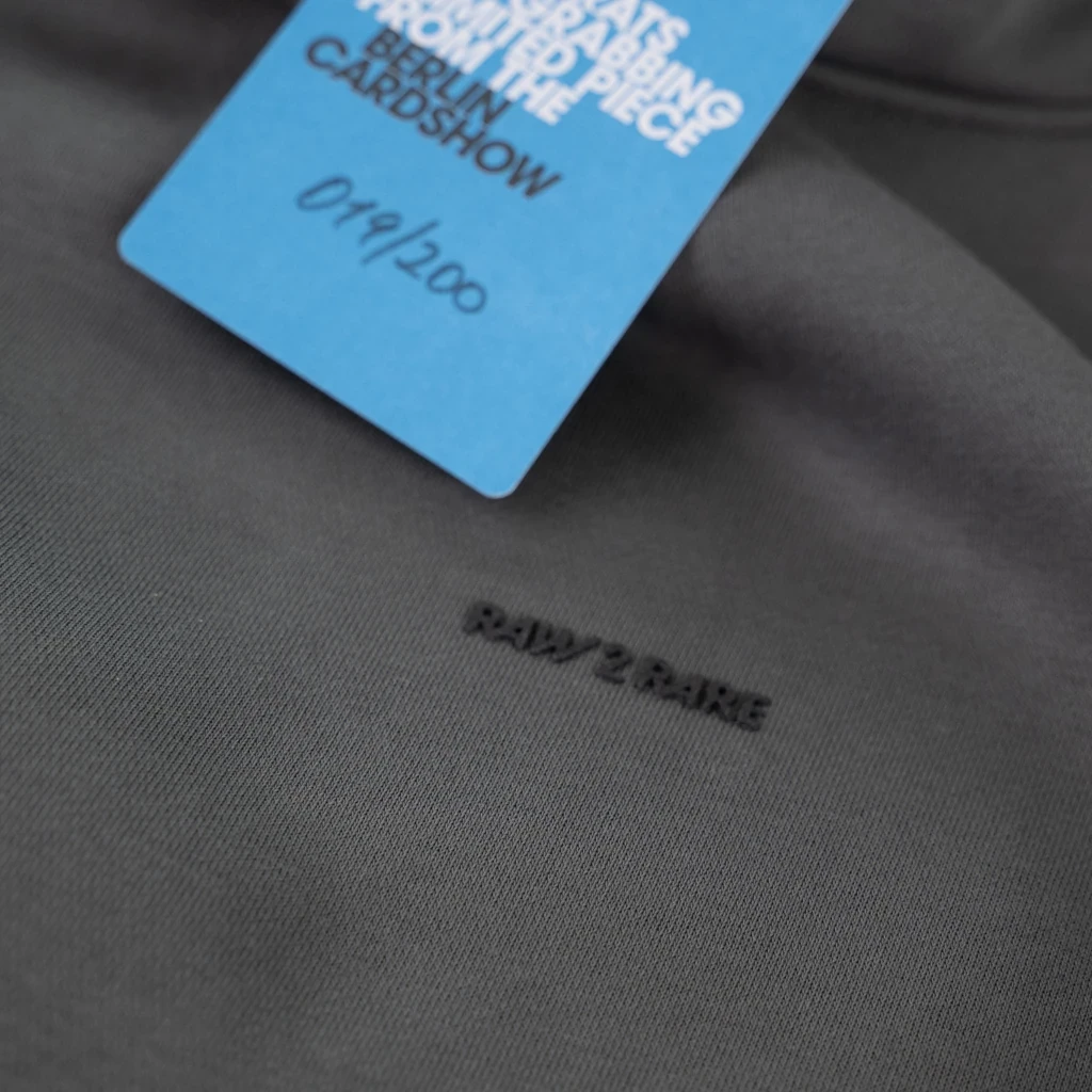 Berlin Cardshow Hoodie logo