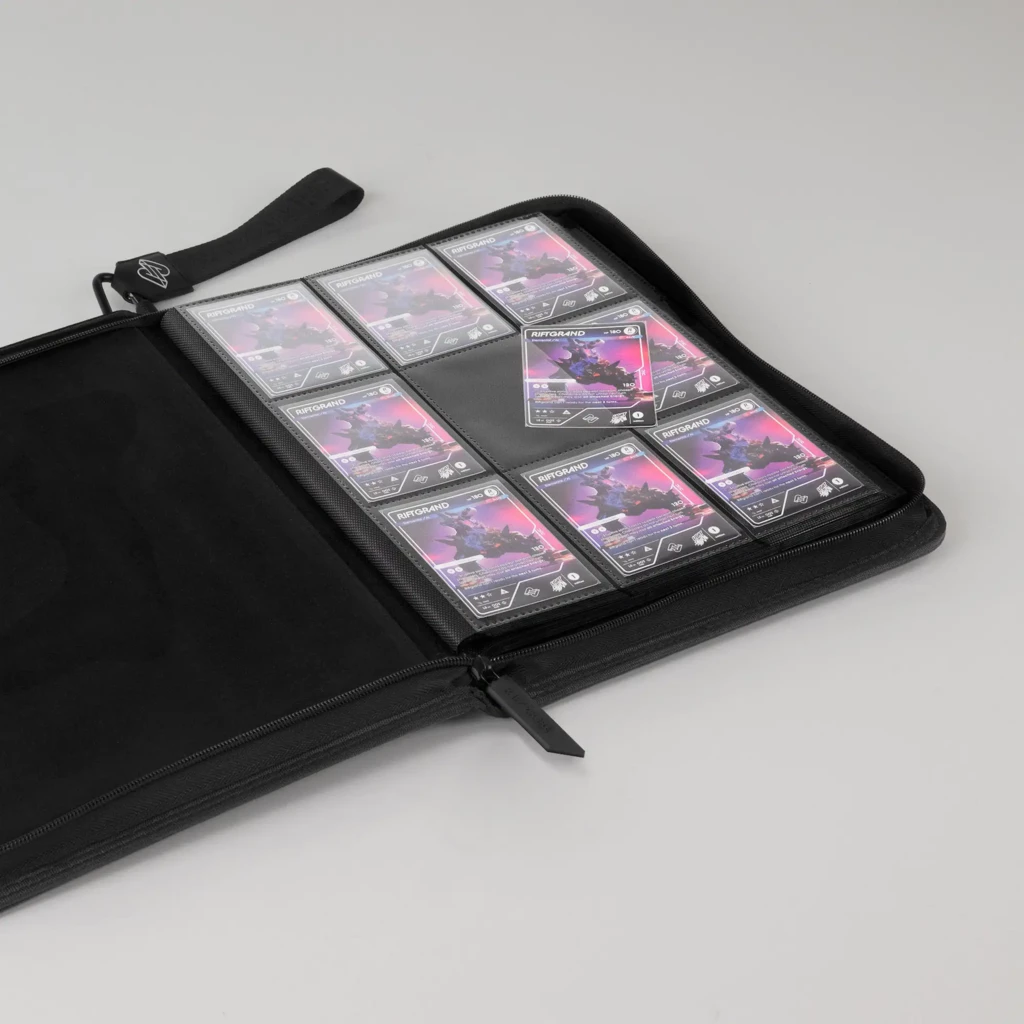 Zeigt Binder in der Verpackung mit dem 2Hook welcher sich im Rand befindet