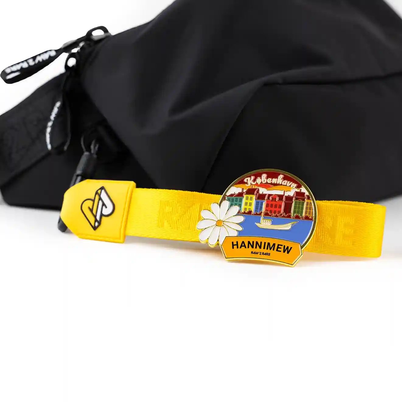 HanniMew Community Pin KØBENHAVN 2026 